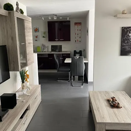 In Ruhiger Lage In Seenaehe By Interhome Oberteuringen
